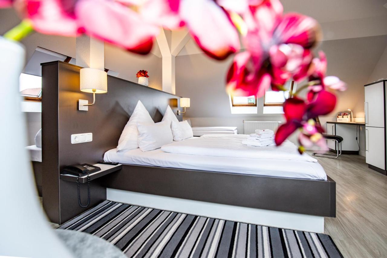 Hotel "Zur Muehle" Hoyerswerda Eksteriør bilde