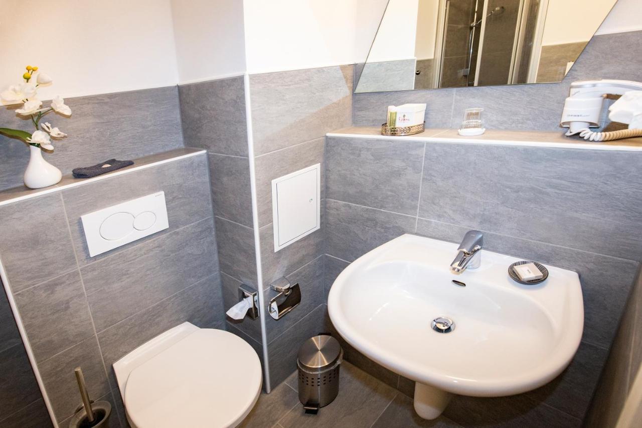 Hotel "Zur Muehle" Hoyerswerda Eksteriør bilde